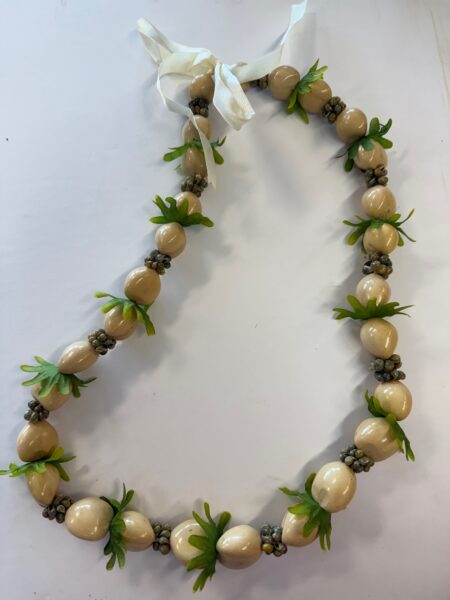 Natural Green Kukui Nut, Leaf & Shell Combination Lei